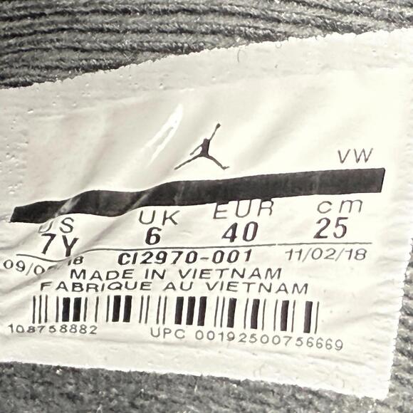 Nike Air Jordan 4 Retro GS 'Laser Black Gum' Youth Size 7 - Picture 10 of 13